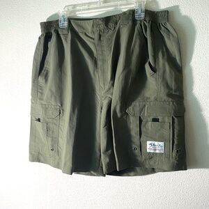 BIMINI BAY MENS CASUAL CARGO SHORTS 30"W ARMY GREEN NYLON FLAT FRONT.